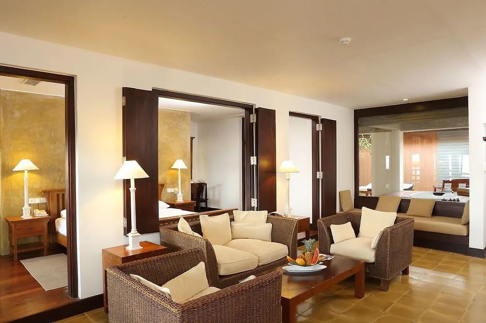 Jetwing Beach Negombo Resort